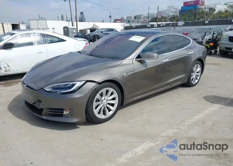 2016 Tesla Model S 60/70/75/85 из США, поврежденный, VIN 5YJSA1E18GF161012